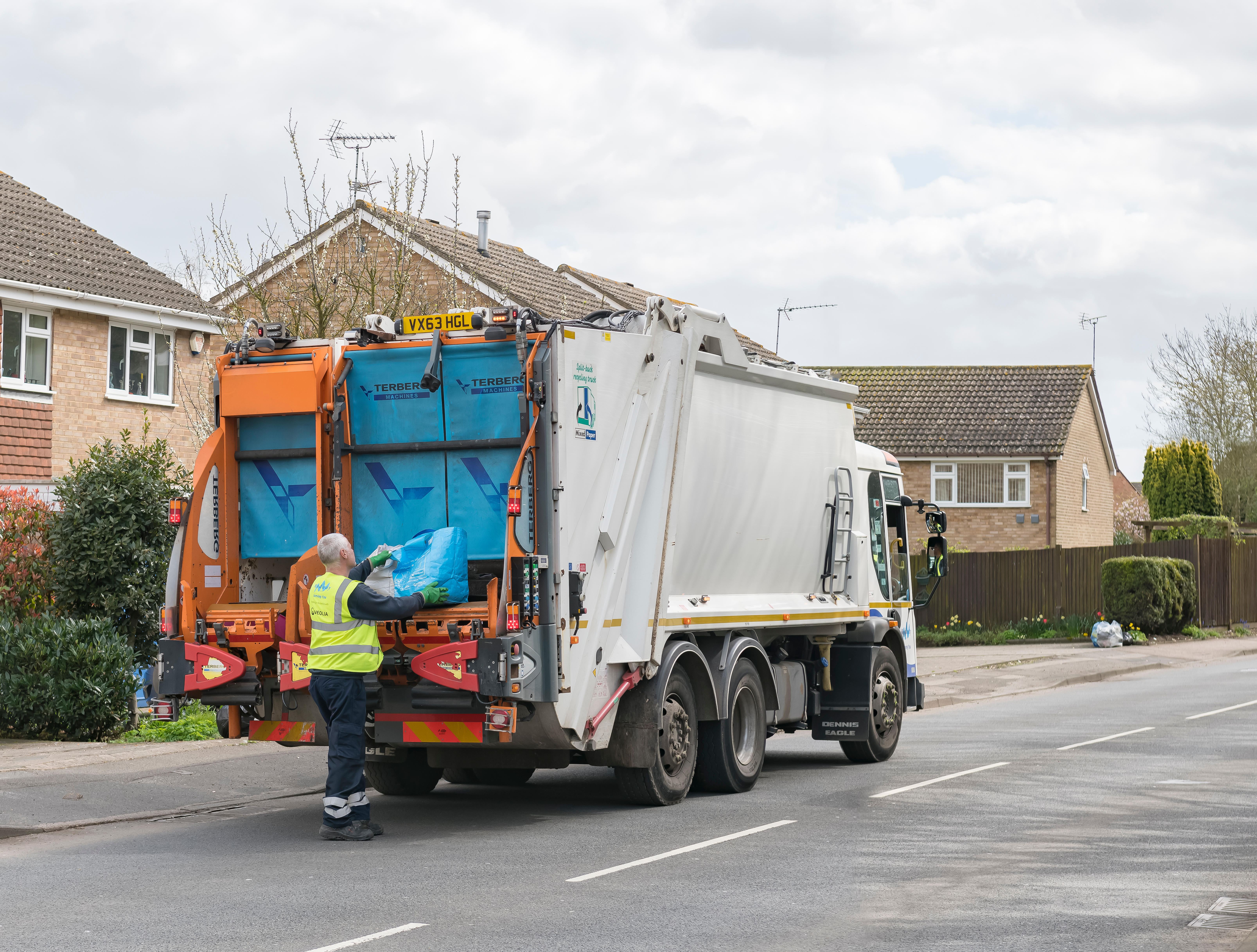 Huntingdonshire Bin Strike Called Off